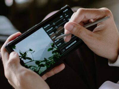 Unlock Savings: Get a Free Smartwatch with Moto G Stylus Purchase